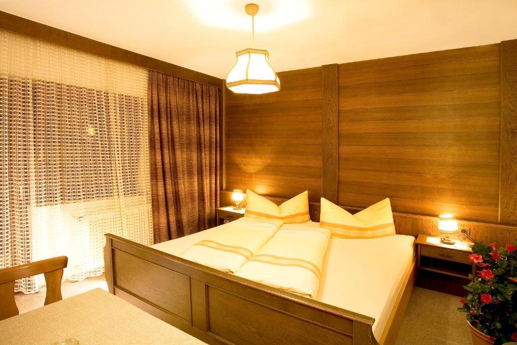 Haus Weidmannsheil Apartamento Längenfeld Quarto foto