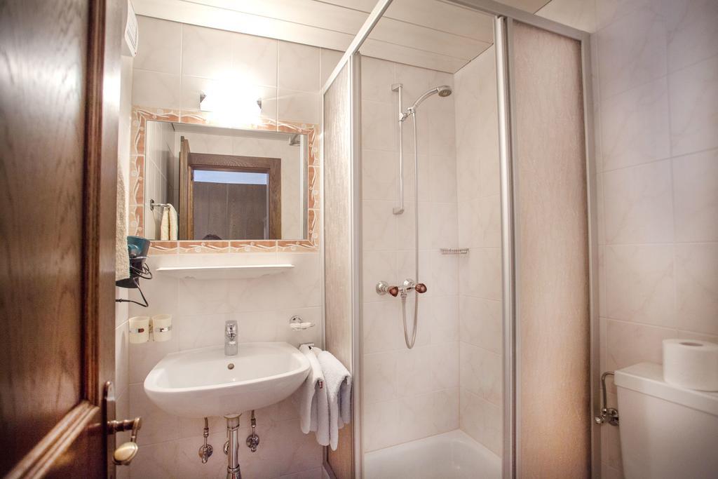 Haus Weidmannsheil Apartamento Längenfeld Exterior foto