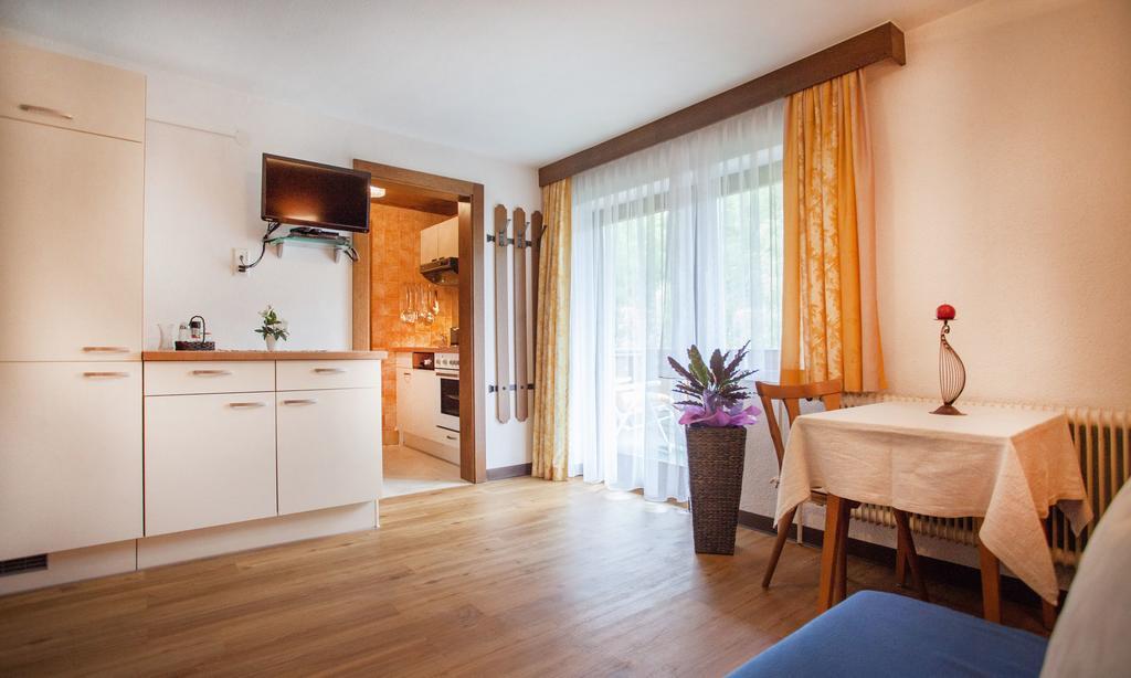Haus Weidmannsheil Apartamento Längenfeld Exterior foto